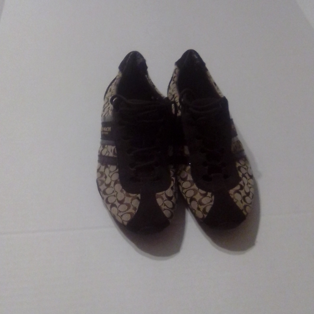 Women's Coach Shoes Size (10)
